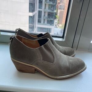 rag & bone Tan Ankle Boots Sleek Design